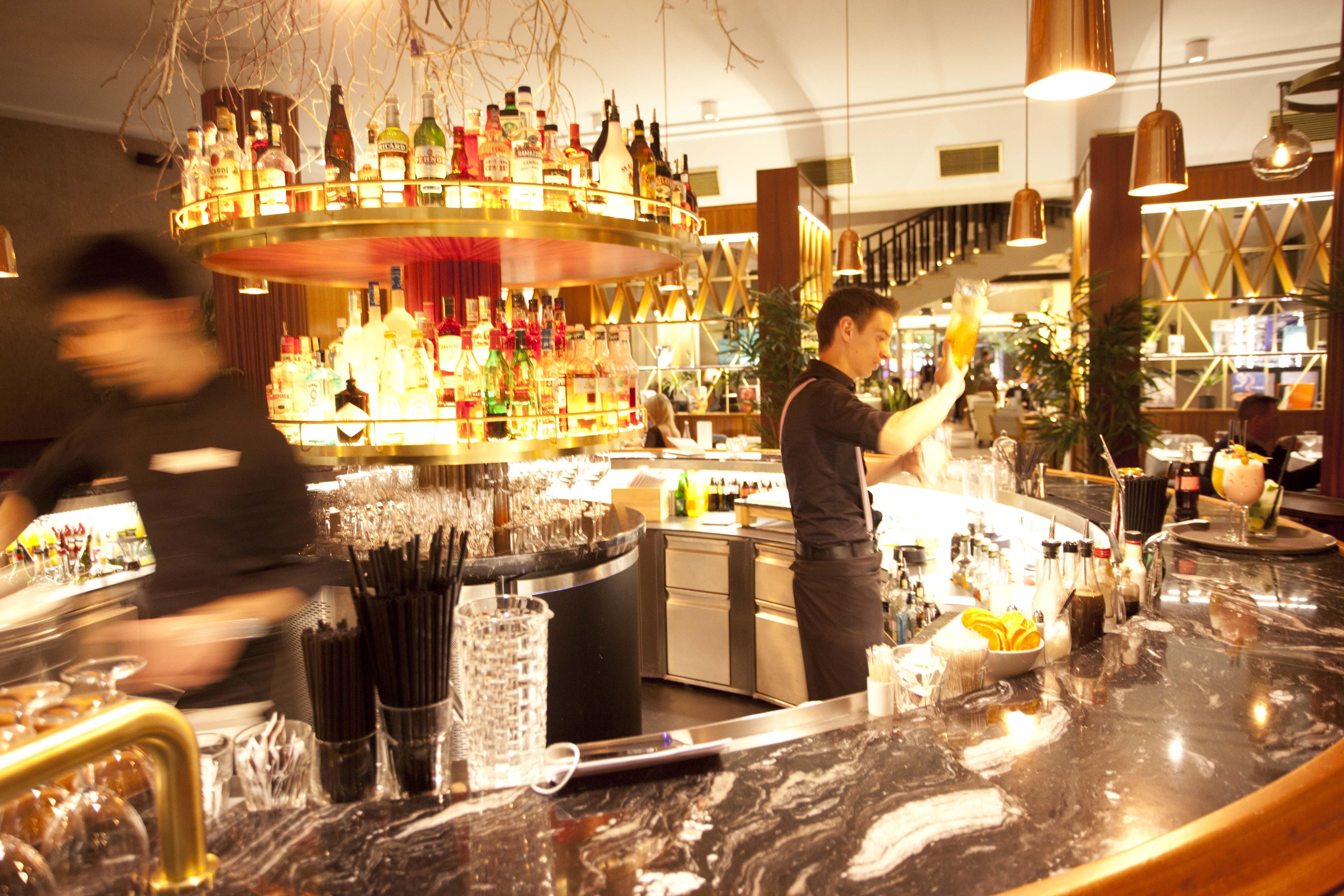 Jalta Boutique Hotel Praga Exterior foto The bar at the Mandarin Oriental, Munich
